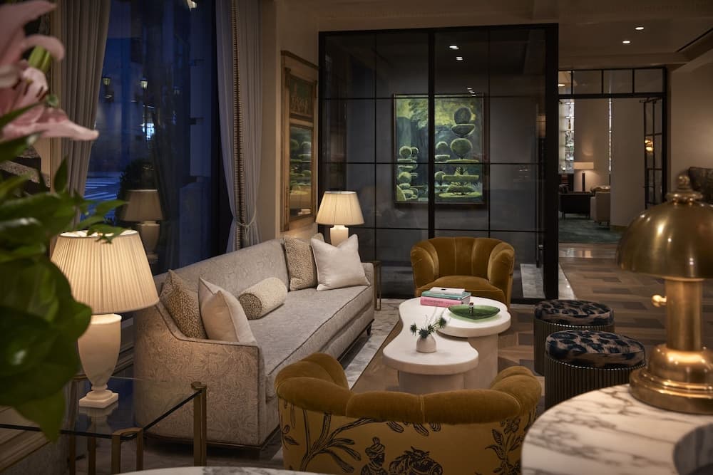 The Wall Street Hotel — 3