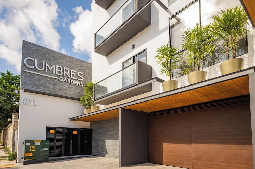 Cumbres Garden luxury apartments — 1