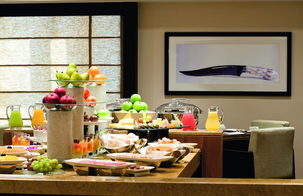 Avani Deira Dubai Hotel — 22