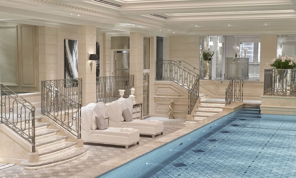 Four Seasons Hotel George V — 18