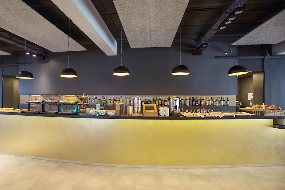 Hotel Planet One — 6