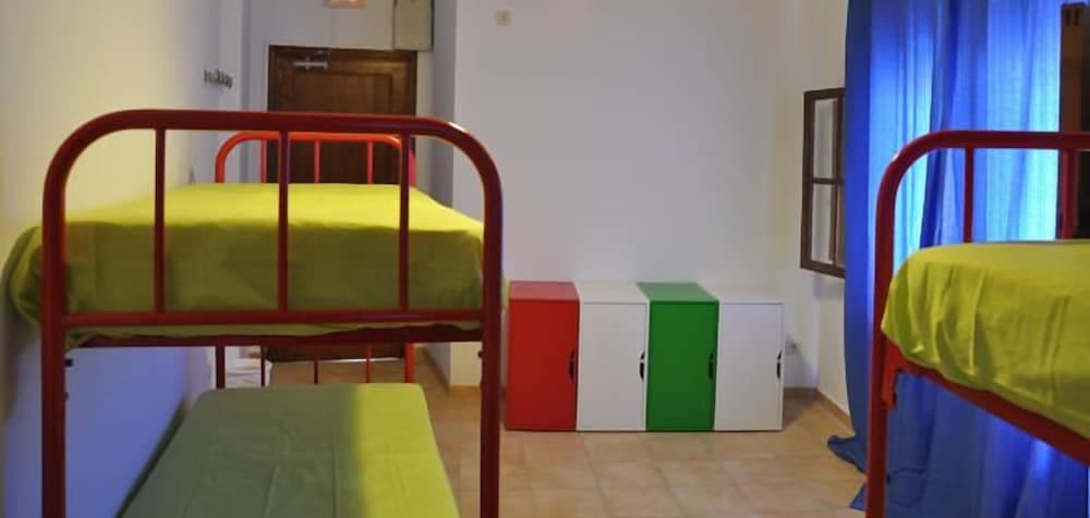 Youth Hostel Central Palma — 2
