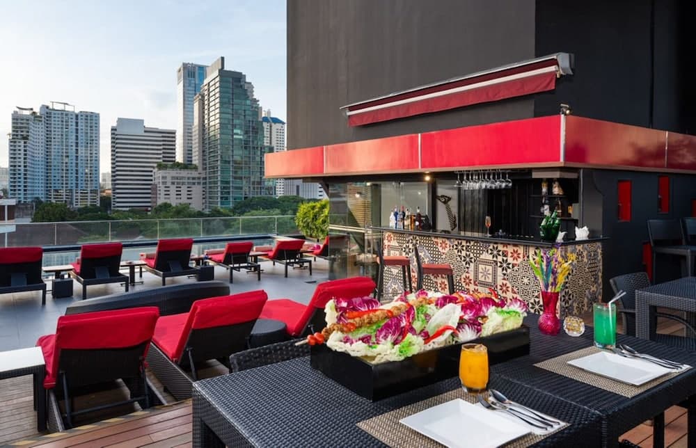 Maitria Mode Sukhumvit 15 Bangkok — 6