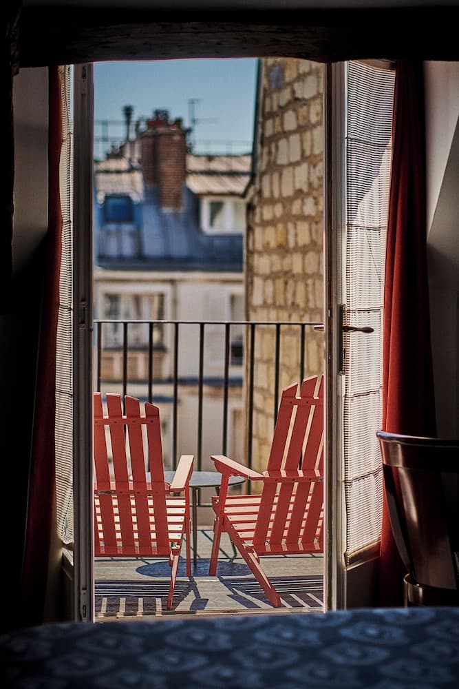 Hôtel d'Orsay — 22