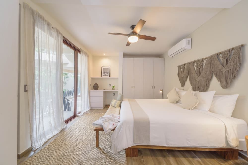 K'uyen Boutique Hotel — 2