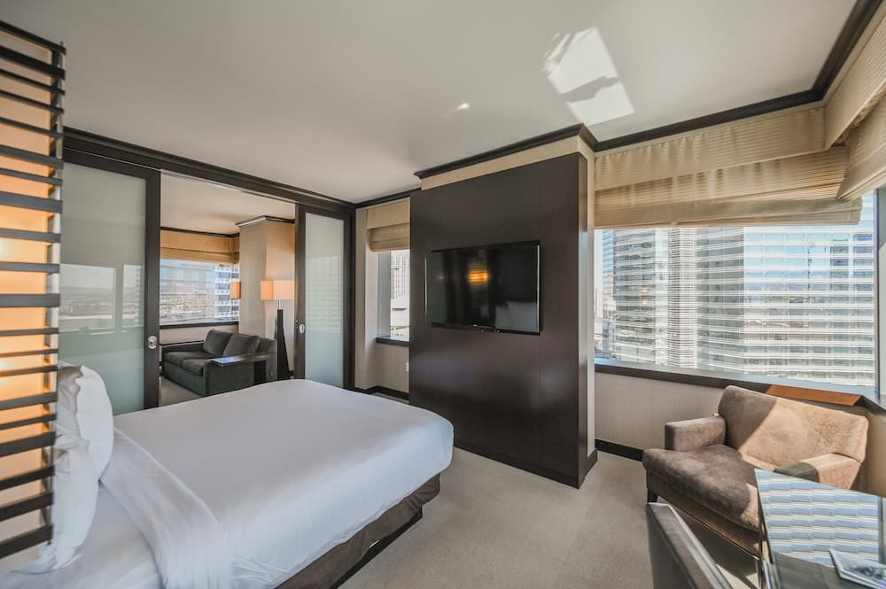 StripViewSuites im Vdara — 3