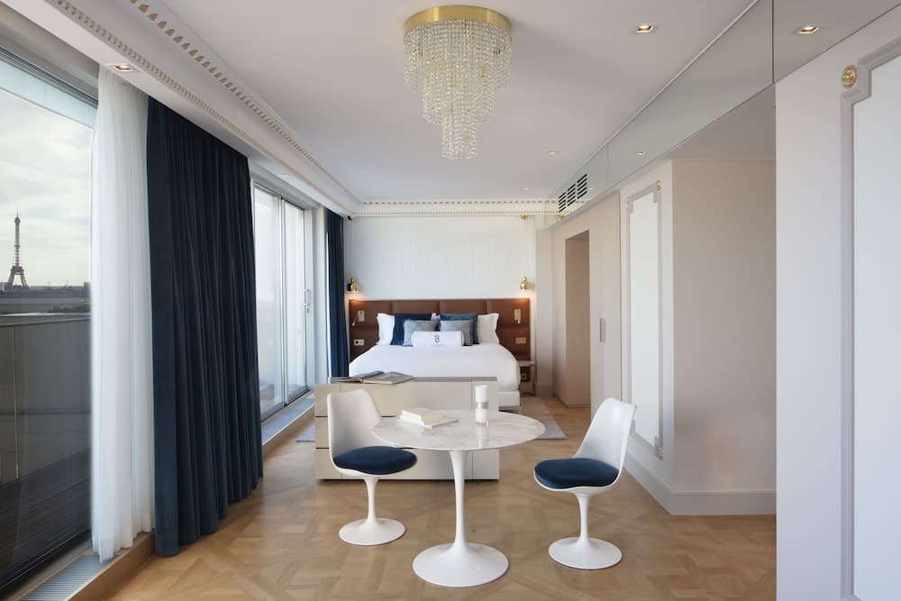 Hôtel Bowmann — 2