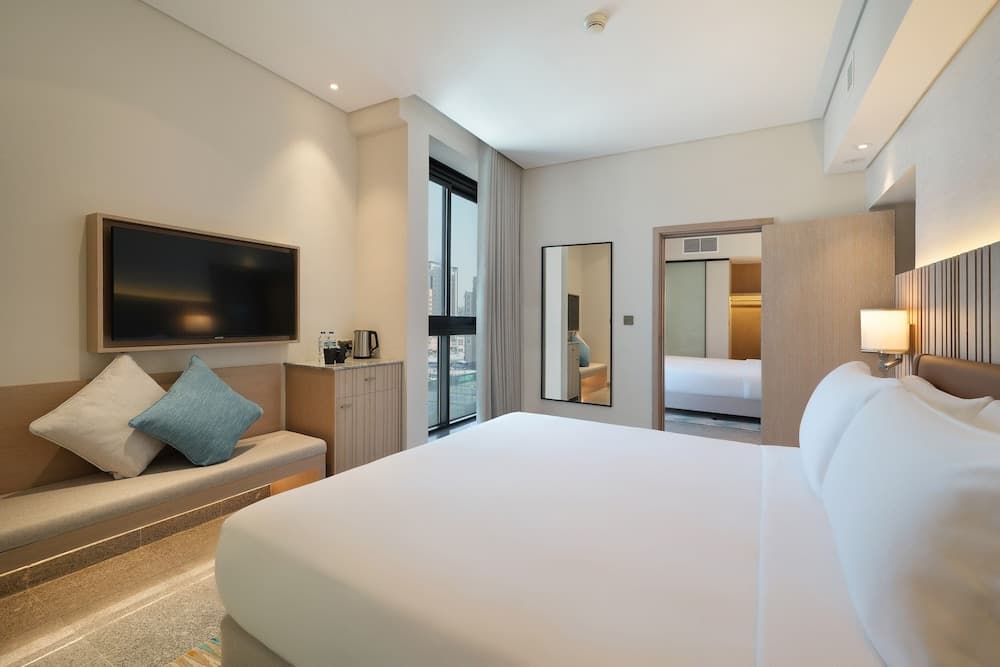 Arabian Park Dubái, un Hotel Edge by Rotana — 8
