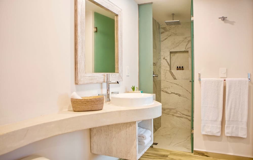 Newport House Playa Hotel Boutique — 27