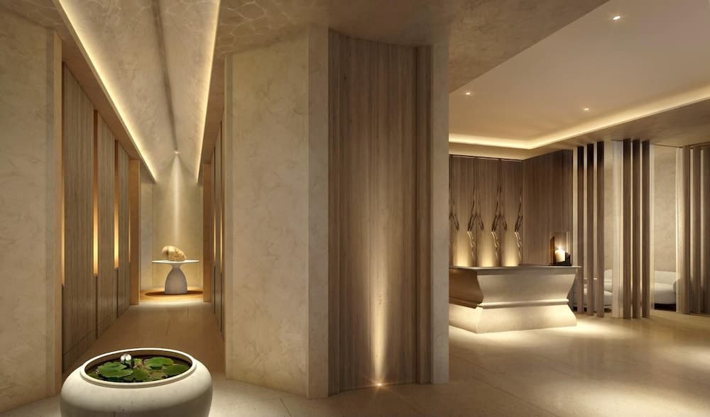 Dusit Thani Bangkok — 30