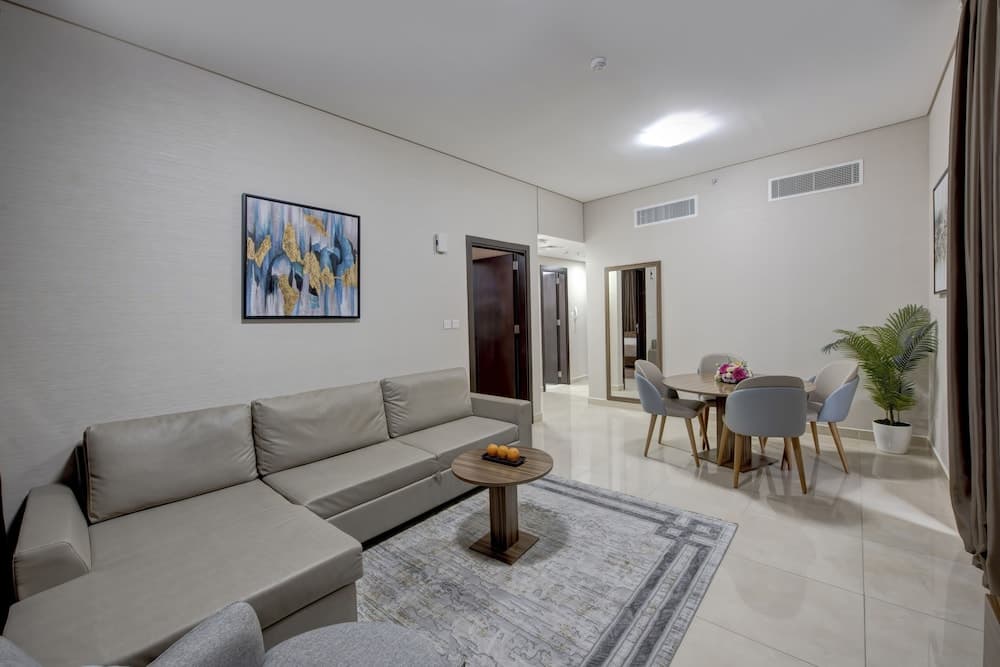 Royal Regency Suiten — 4