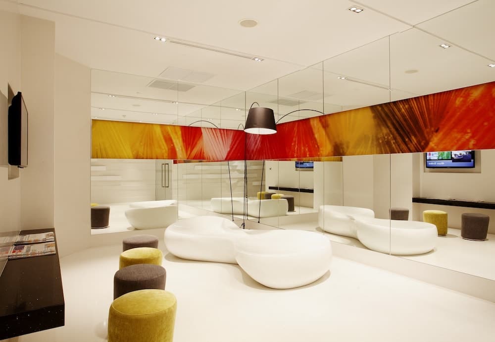 Centara Watergate Pavilion Hotel Bangkok — 3