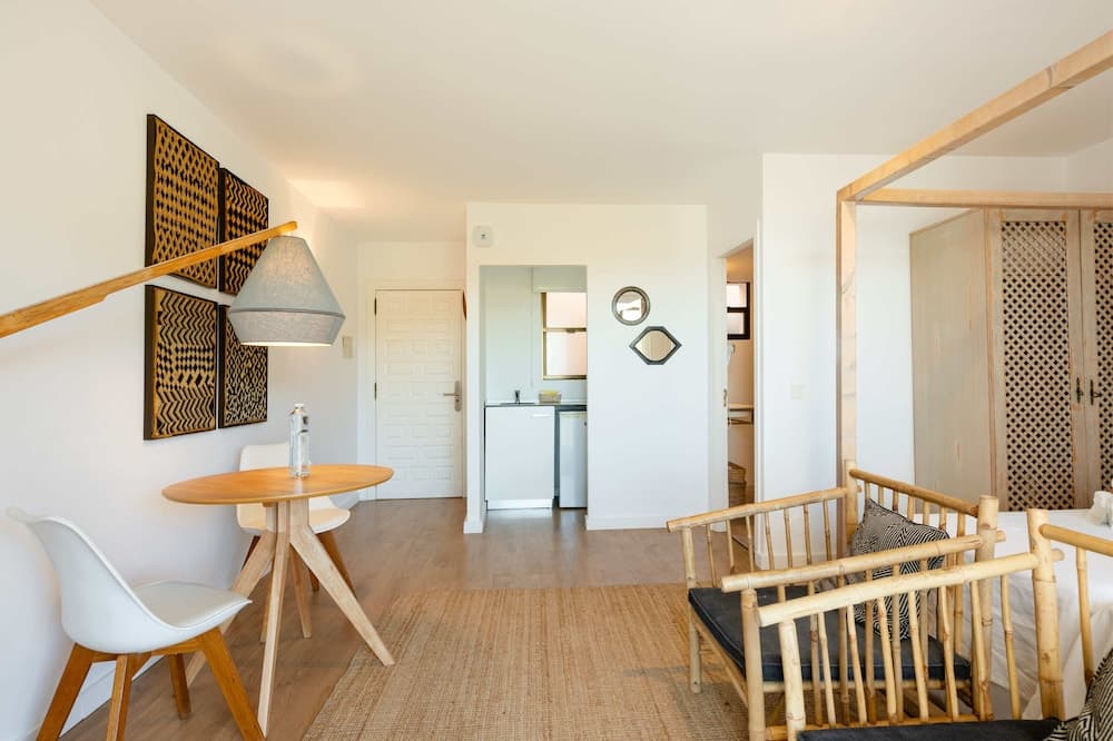 Victoria Sunset Suites Hotel — 4