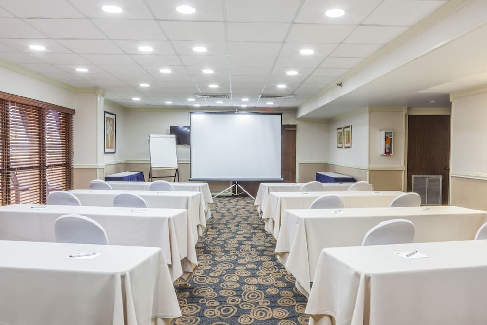 Regency Miami Flughafen Hotel by Sonesta — 26