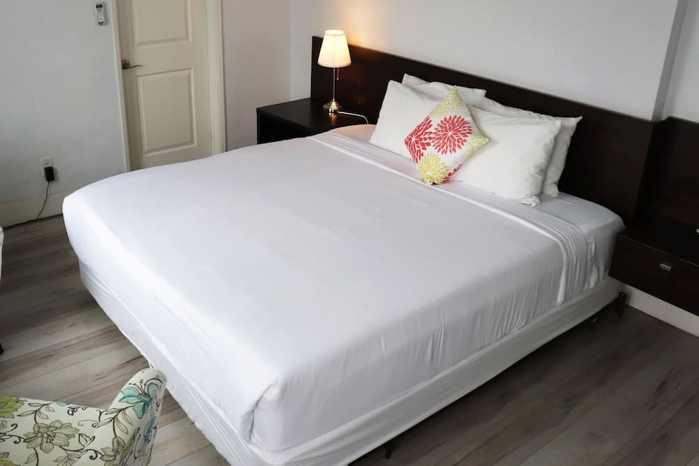 Hometel Suites - Los Angeles (Koreatown) — 8