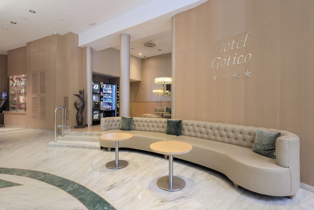 Hotel Gótico — 16