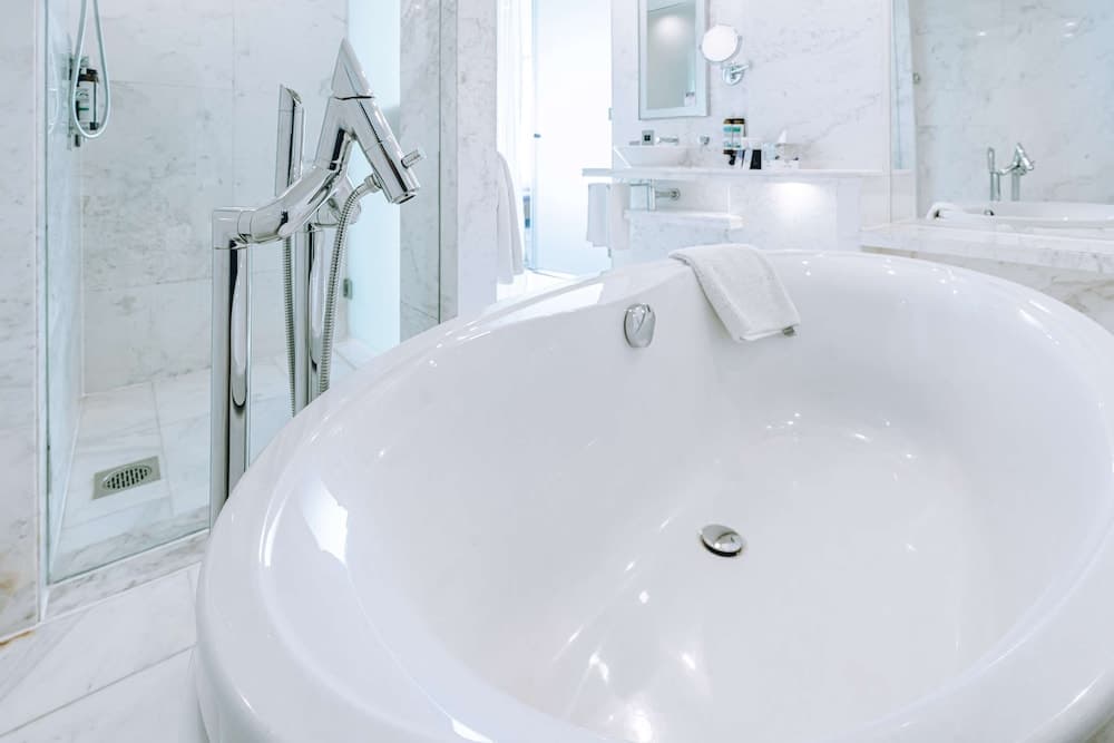 Media One Hotel Dubai — 27