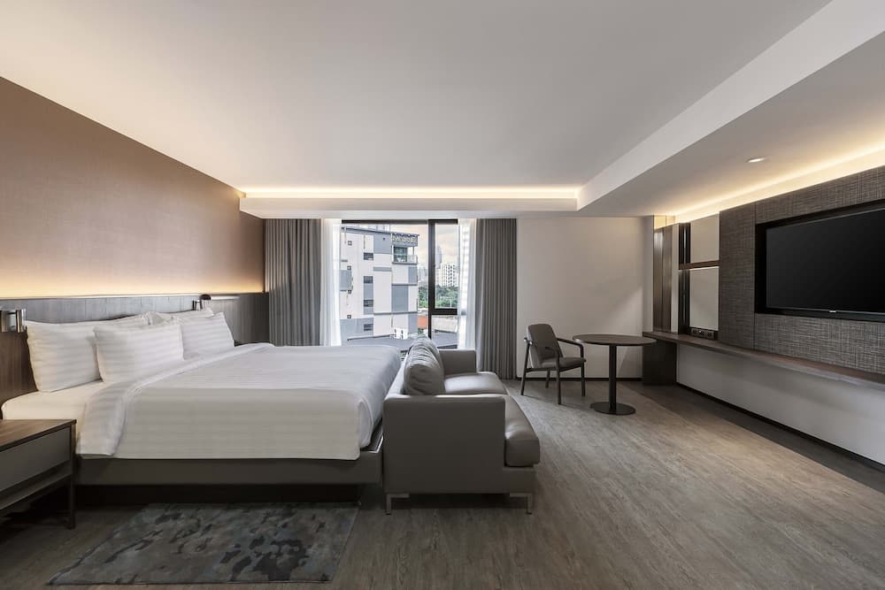 Hotel Gardina Asoke — 28
