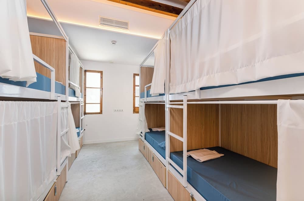Urban Hostel Palma Albergue Juvenil — 25