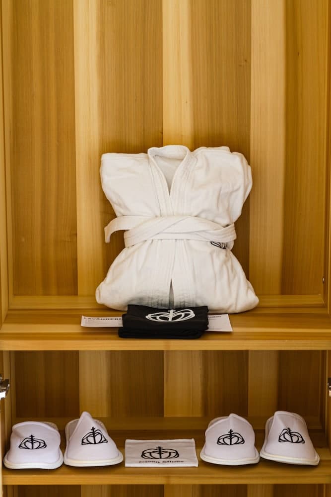 Hotel Carlota — 17