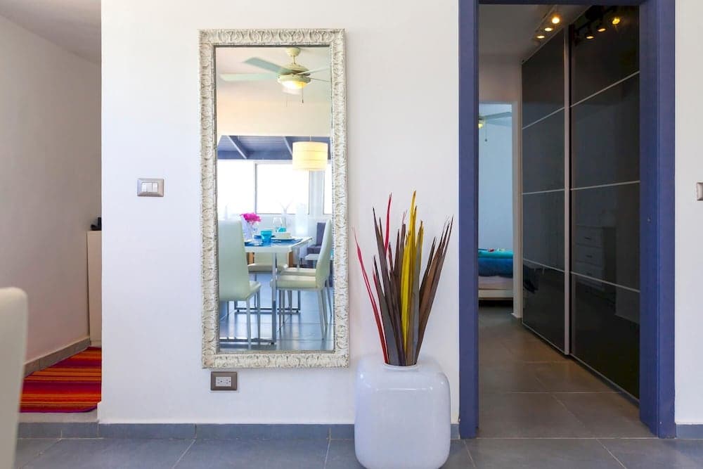 Punta Cana Beachfront Apartment With BBQ Private Terrace — 25