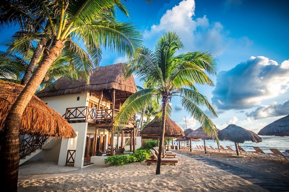 Mahekal Beach Front Resort & Spa — 1