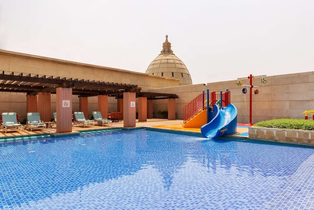 Hilton Dubai Al Habtoor City — 30