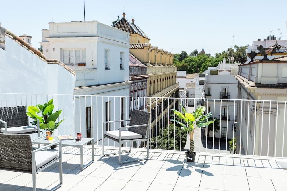 Hotel Boutique La Puerta de Palacio - Only Adults — 1