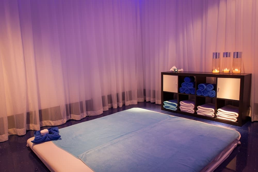 JA Ocean View Hotel, Jumeirah Beach Dubai — 9