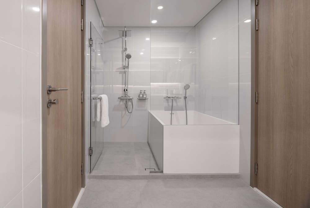Ramada by Wyndham Bangkok Sukhumvit 87 — 21