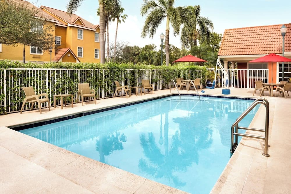 Towneplace Suiten by Marriott Ft Lauderdale West — 17
