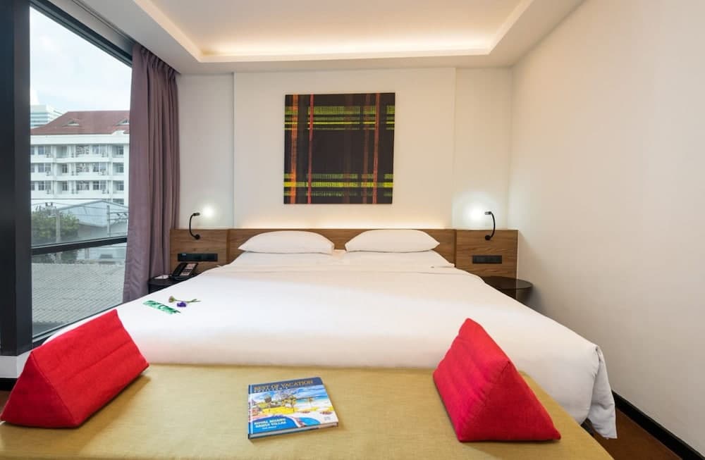 Maitria Mode Sukhumvit 15 Bangkok — 8