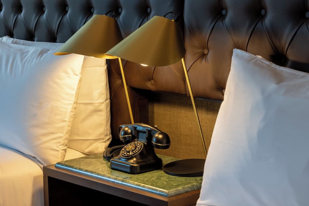 Whisky Hotel — 19