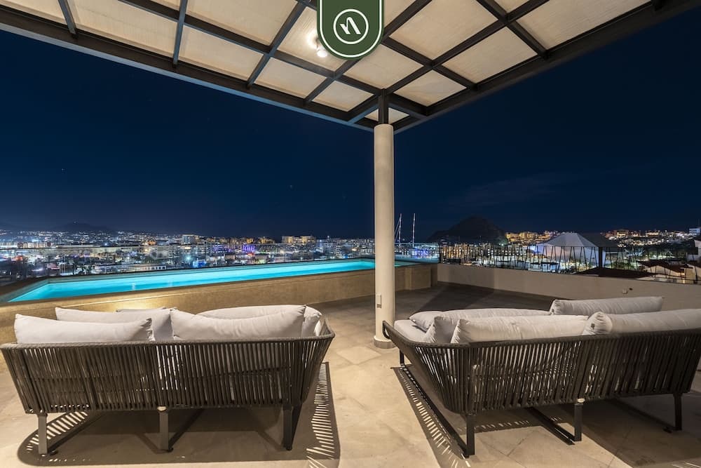 Tower 605 by Naya Homes — 28