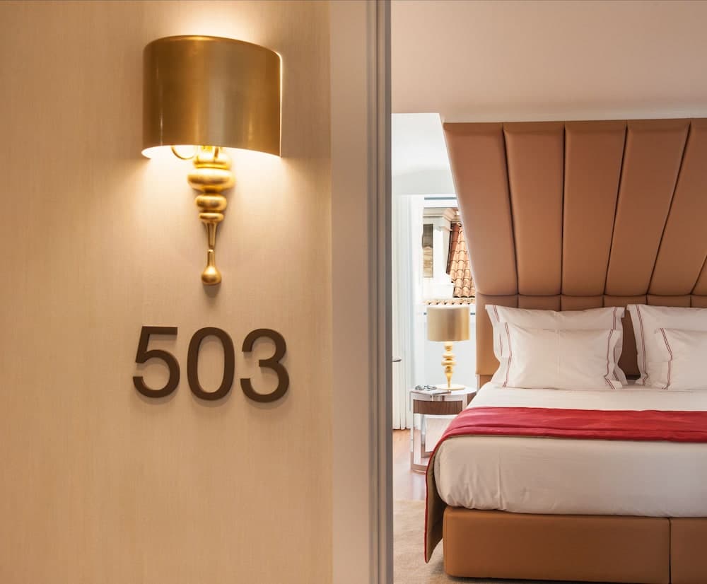 Das 7 Hotel — 11