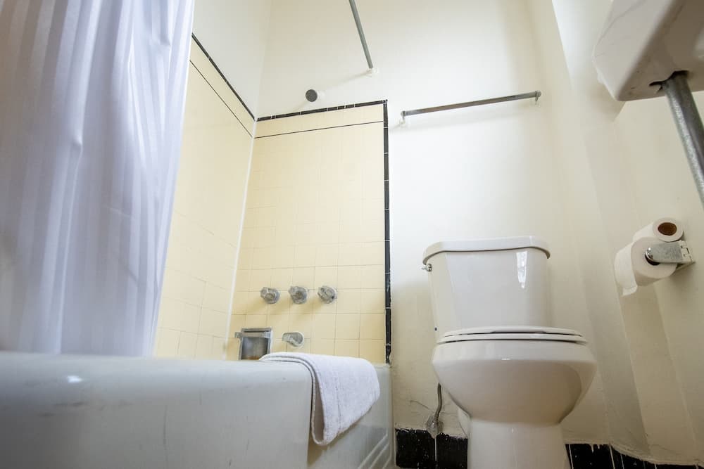 Stillwell Hotel — 12