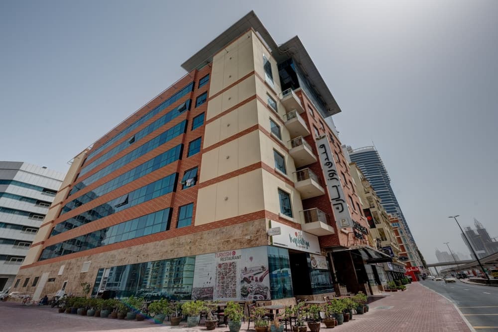 Hotel Rose Park Al Barsha — 1