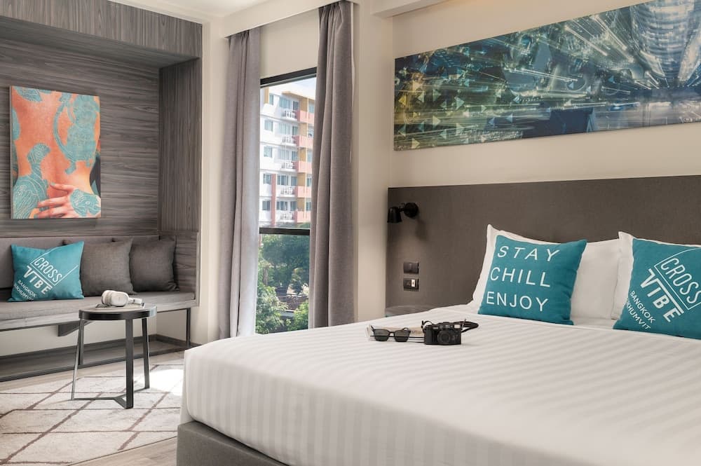Cross Vibe Sukhumvit Hotel — 26
