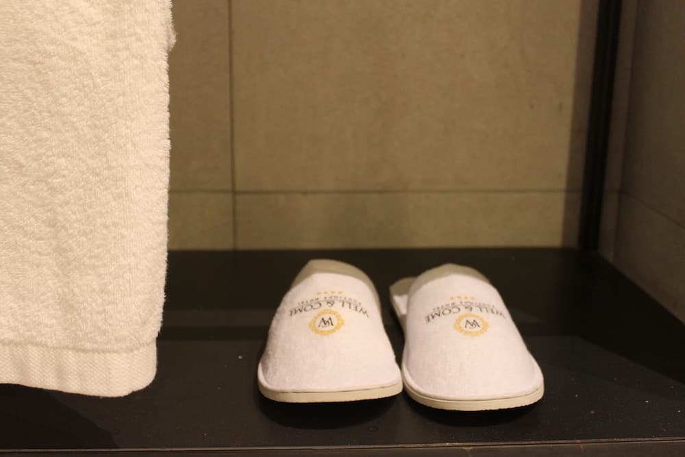 Hotel Well and Come Barcelona — 19
