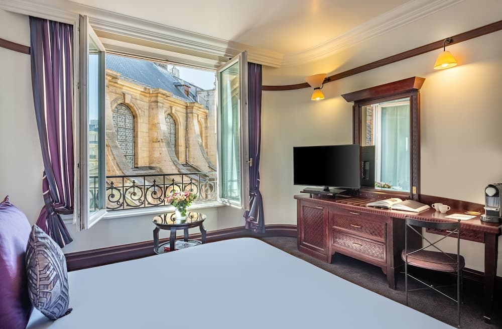 Hotel Pont Royal — 15