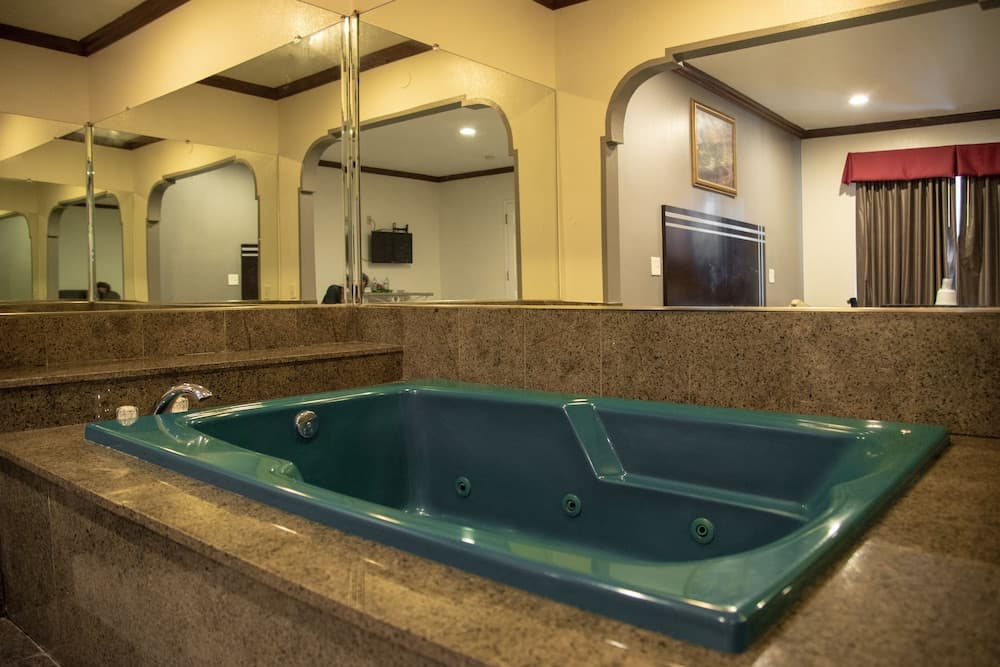 Starlight Inn La Brea — 6