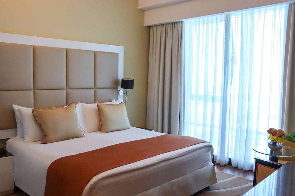 La Suite Dubai Hotel & Apartments — 14