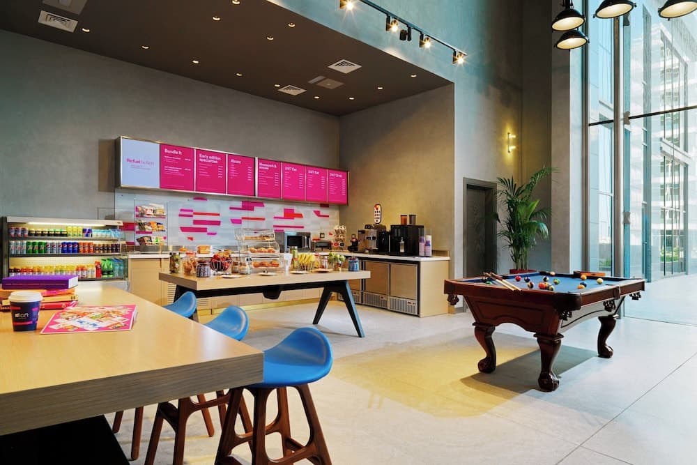 Aloft Palm Jumeirah — 17