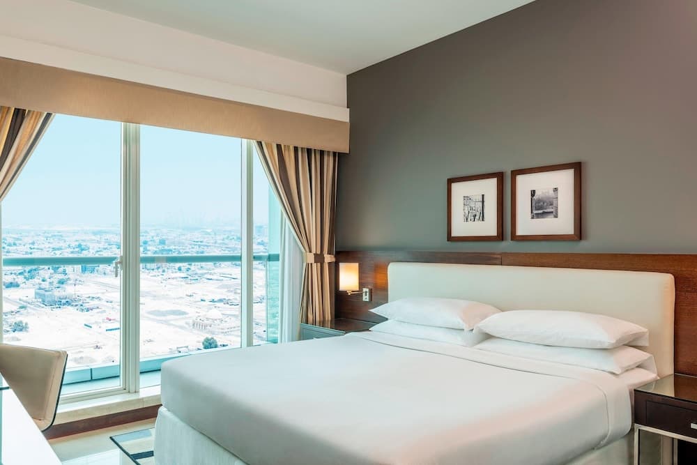 Four Points by Sheraton Sheikh Zayed Road, Dubai — 14