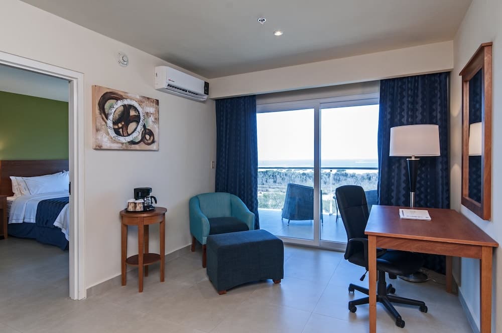 Holiday Inn Express Cabo San Lucas by IHG — 9