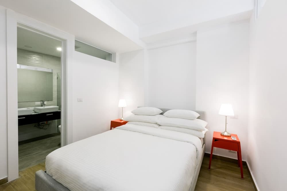 Ducassi Suites Rooftop Pool Club Spiaggia & Spa — 17
