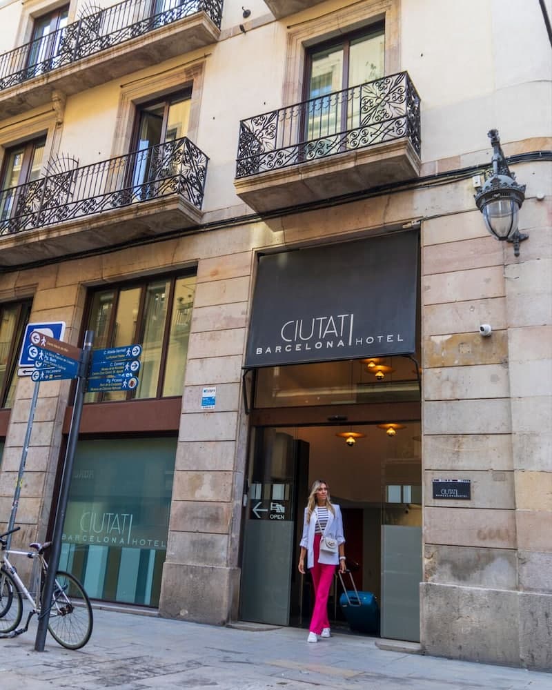 Ciutat de Barcelona — 11