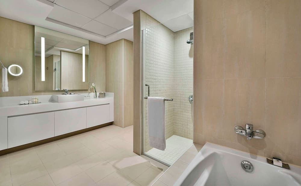 DoubleTree by Hilton Dubai - Jumeirah Beach — 30
