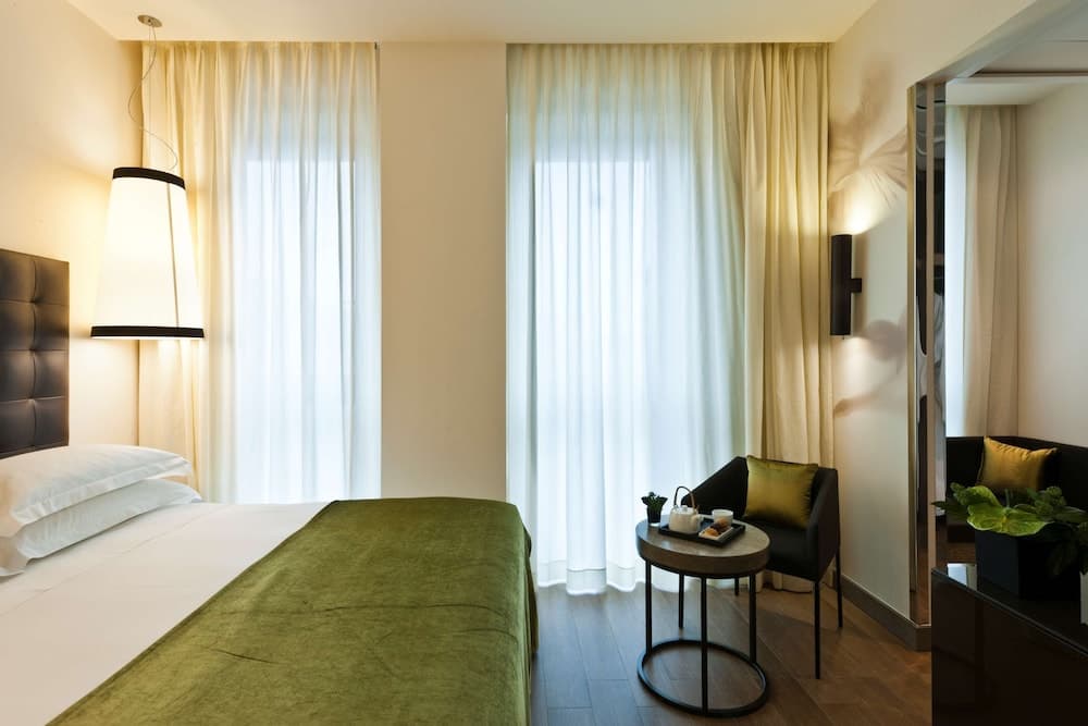 Starhotels E.c.ho. — 15