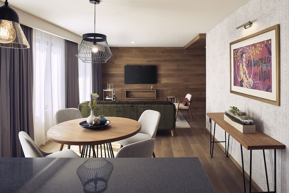 Frida Boutique Stays by Viadora — 20